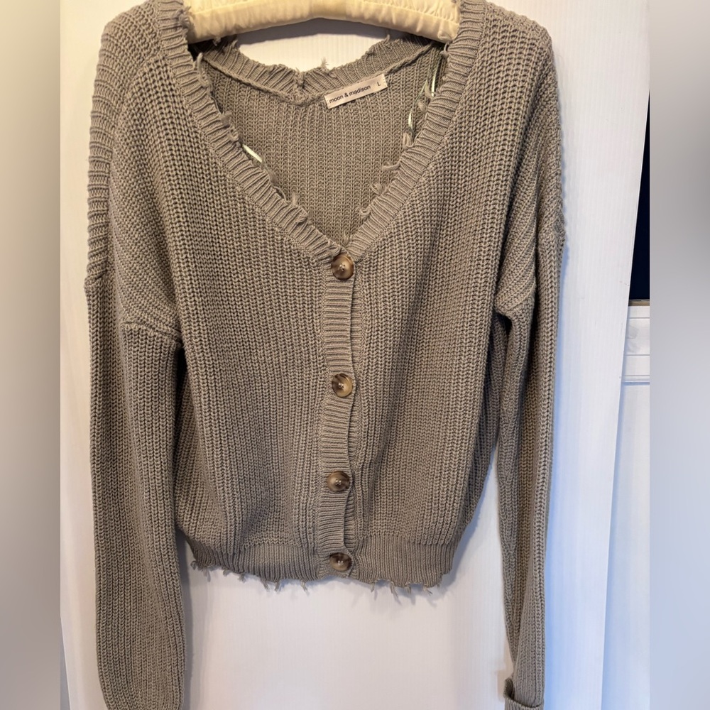 Anthropologie Moon & Madison Cropped Distressed Button Cardigan Taupe Size L
